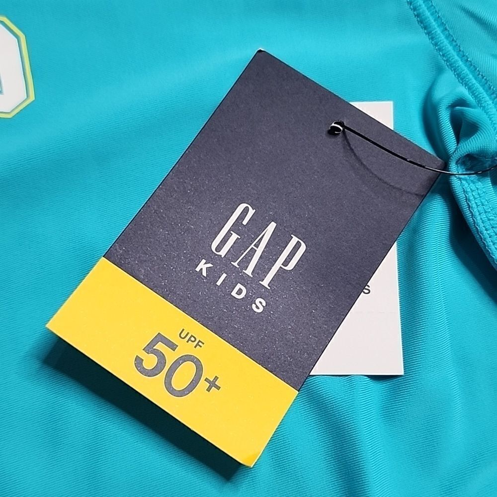 GAP Kids Graphic Rash Guard Size Medium NWT - Picture 4 of 5